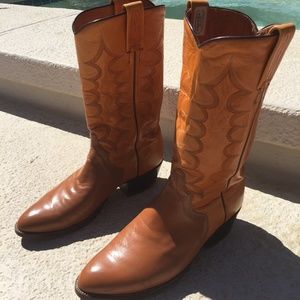 NACONA COWBOY BOOTS - SIZE 9D  HANDMADE IN SPAIN